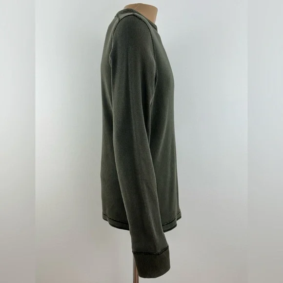 Hollister Men's Waffle Knit Long Sleeve Olive Green Casual Top, Size Medium - Picture 4 of 10